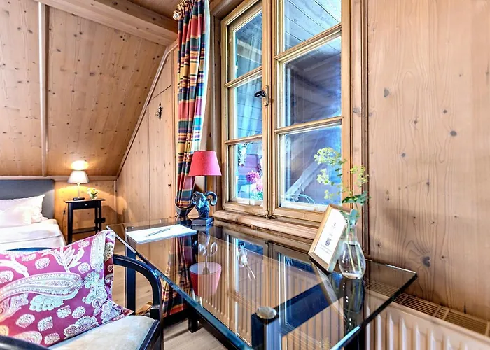 Villa Zollhaus Bed & Breakfast